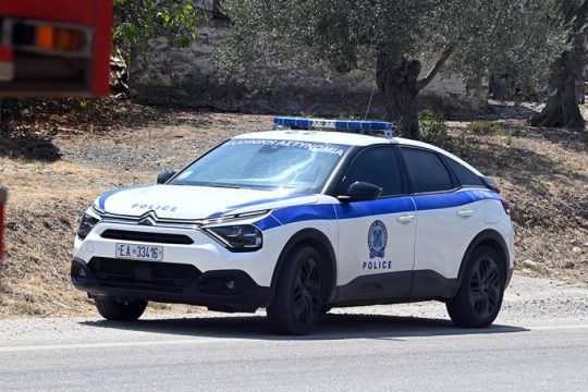 Άγριο ξύλο στον Βόλο: Ποινές φυλάκισης σε πατέρα και γιο που επιτέθηκαν σε 54χρονο